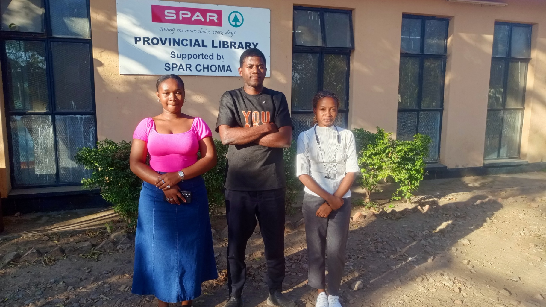 Forge Ambassadors outside the SPAR-supported Provincial Library in Choma