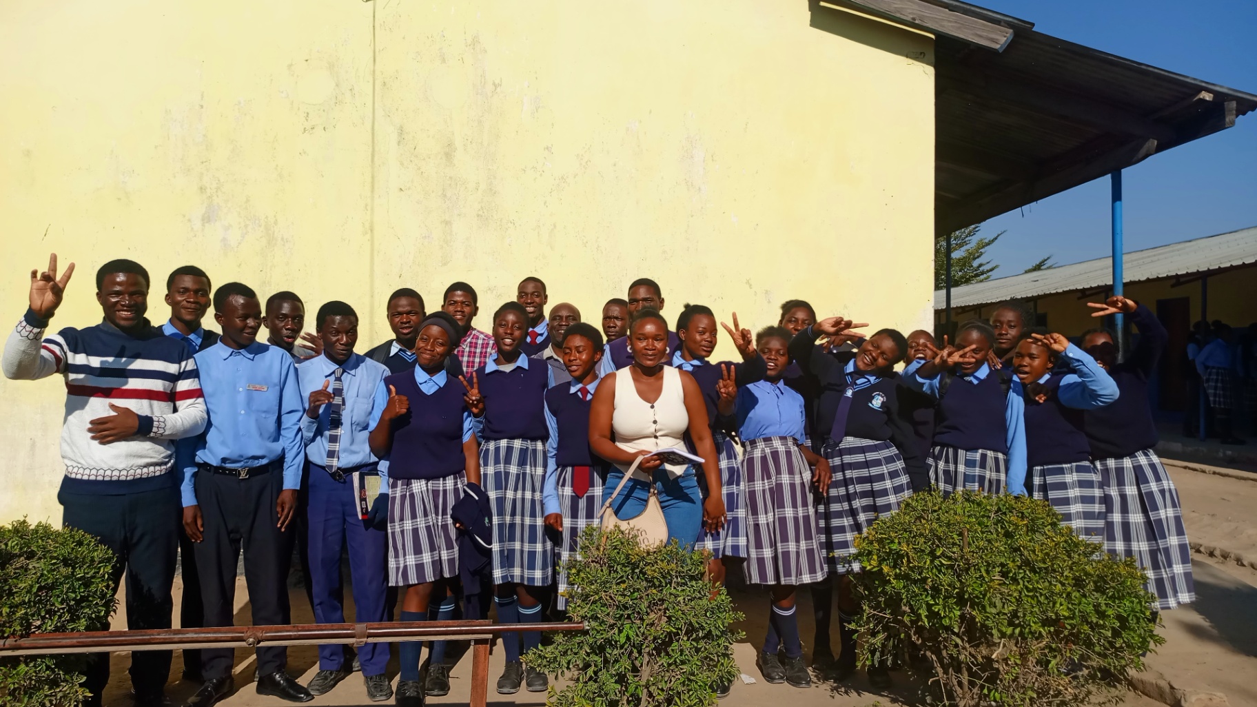 Shampande Secondary School